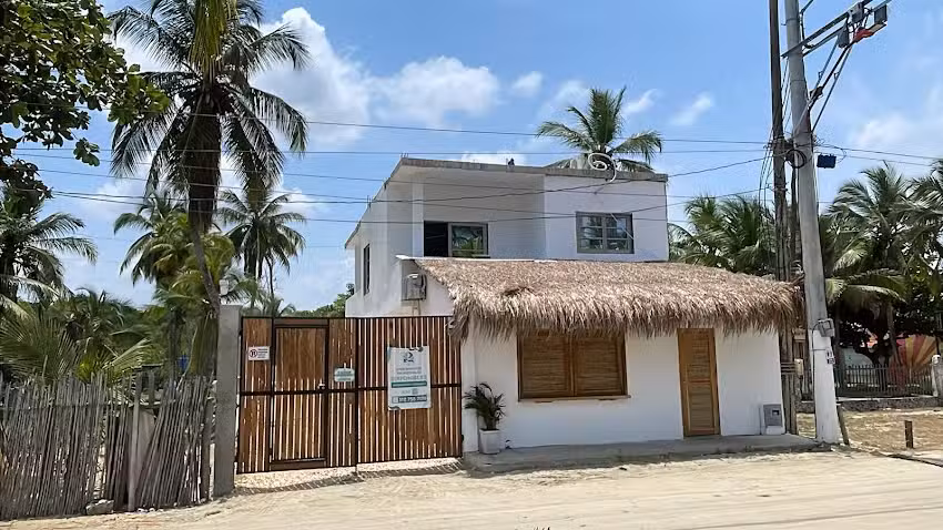 Caba&ntilde;as palmaqua