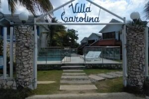 Caba&ntilde;as Villa Carolina