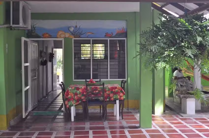 Caba&ntilde;as Villa del Sol