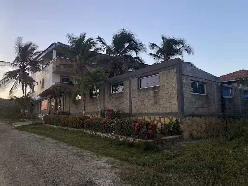 Caba&ntilde;as Villa Flor