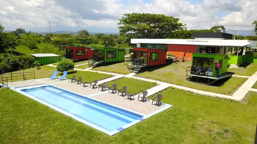 CALOCHORNO GLAMPING y RESTAURANTE
