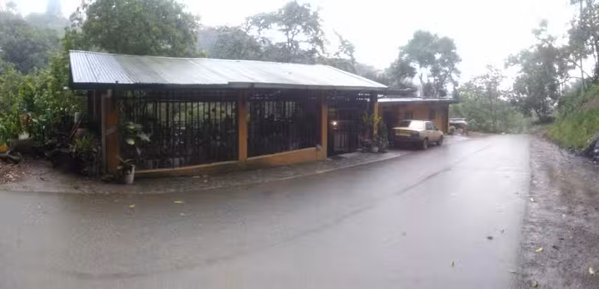 Carretera El Pomo, Hacia Zona Campesina