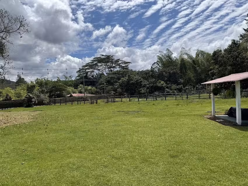 Casa Campestre El Lago Claro