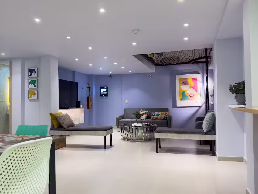 Casa de Heroes
