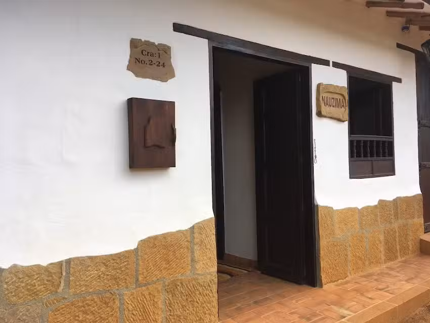 Casa de Hu&eacute;spedes Nauzima