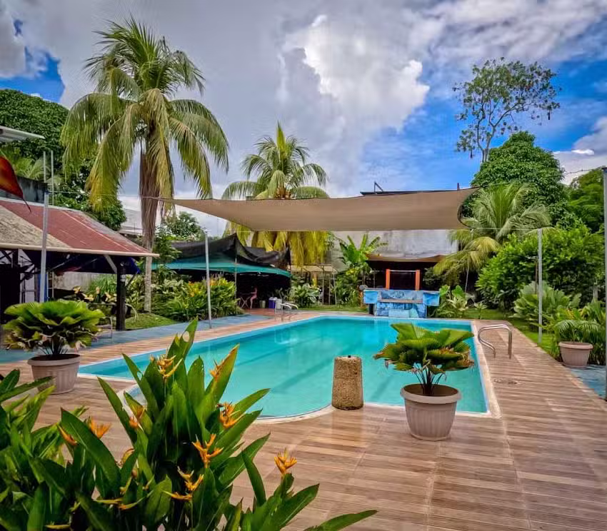 Casa de las Palmas Hostel