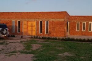 Casa de playa paraiso, camping y habitaciones