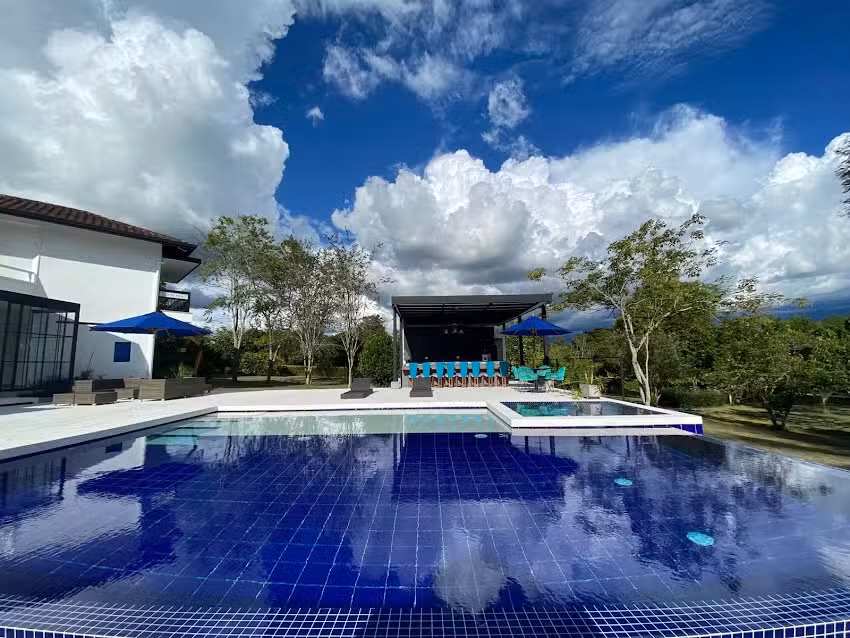 Casa El Rosario &ndash; La Herencia Hotel Casas de Hu&eacute;spedes