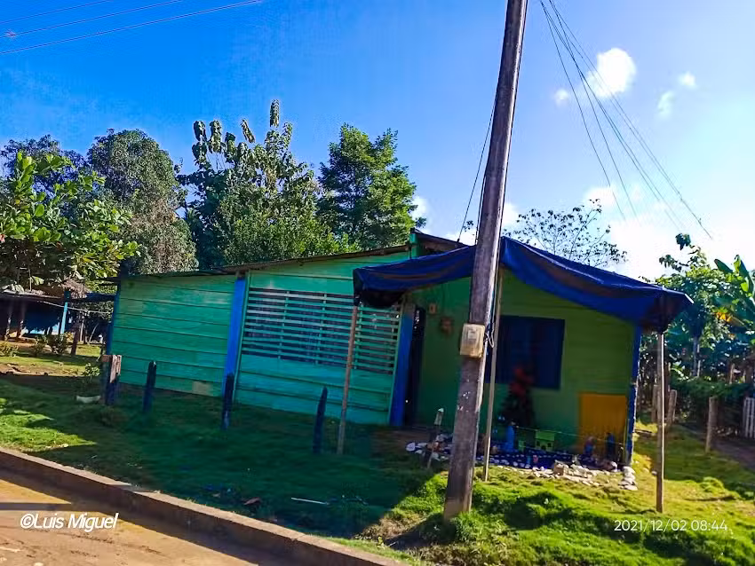 Casa Familia Caldera