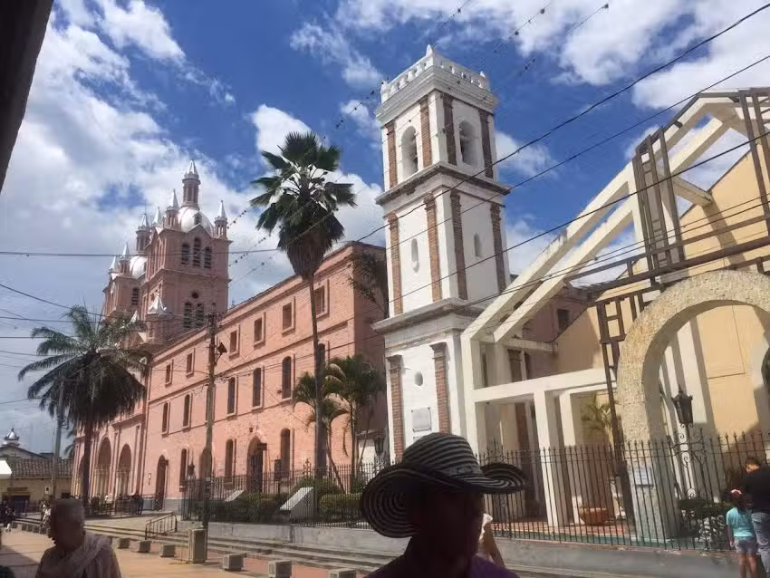 CASA FAMILIAR TURISTICA HOSTAL