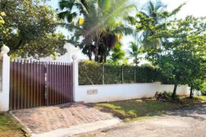 CASA FINCA SAN LORENZO (Melgar &ndash; Tolima)