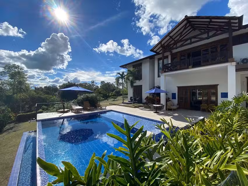 Casa Guadualito &ndash; La Herencia Hotel Casas de Hu&eacute;spedes