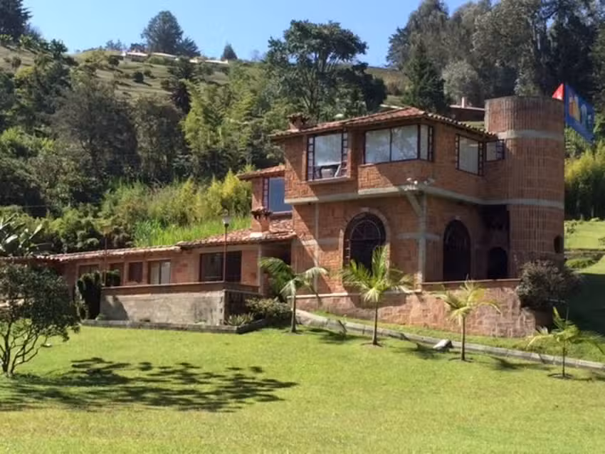 Casa Hotel La Rosita