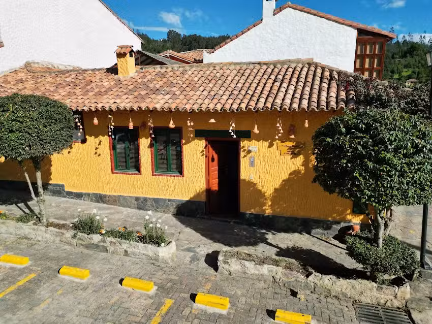 Casa Mostaza Pueblito Boyacense