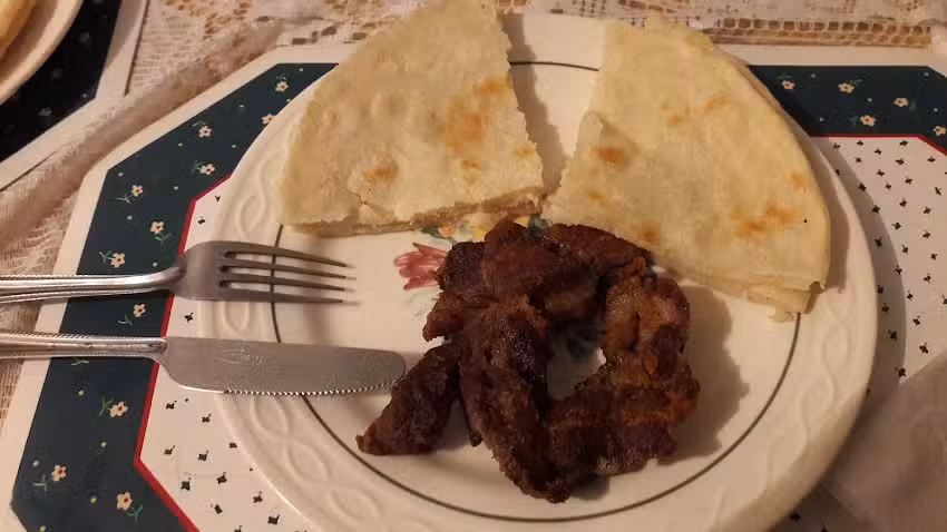 Casa Universitaria Almendros