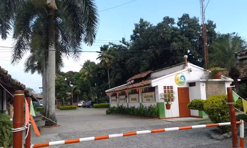 Centro Campestre Deportivo y Recreacional La Oliva Club.