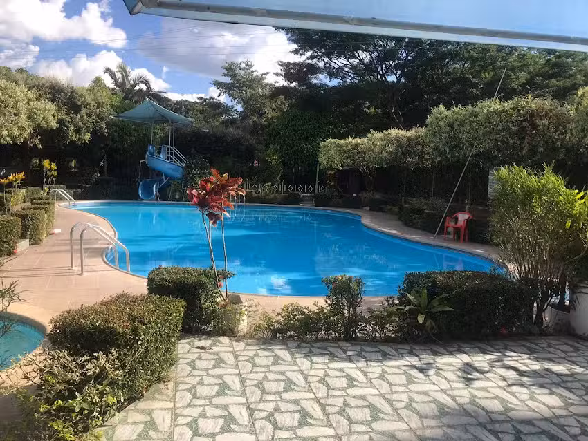 Centro Recreacional El Broche.