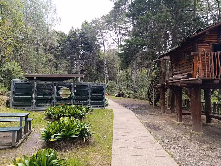 Chorro Clar&iacute;n &ndash; Parque Arv&iacute;