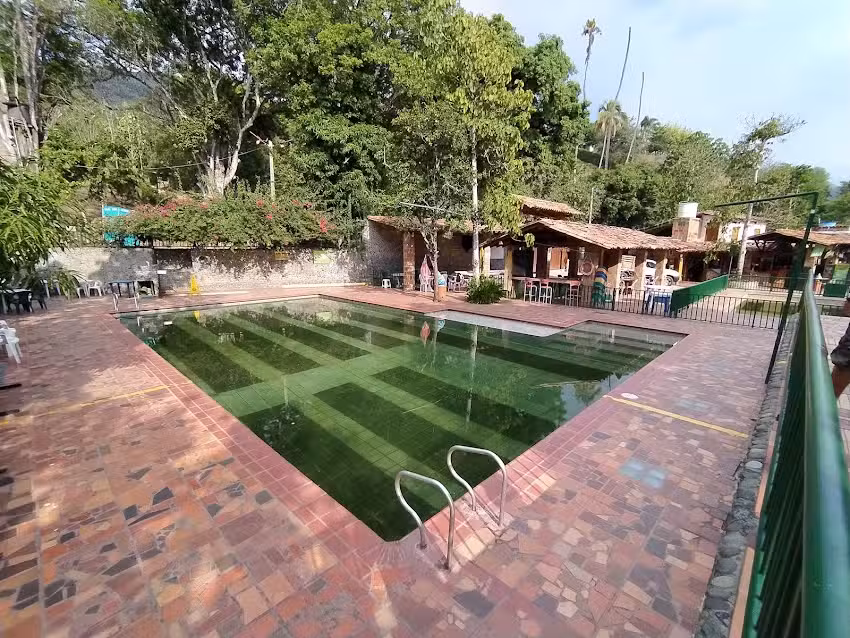 Chorros De La Pe&ntilde;a