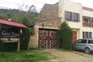 Cinco Tierras Hotel Pizzeria