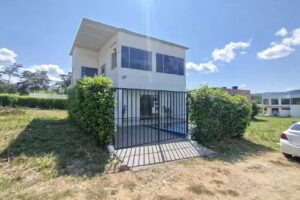 Claro luna villa panda