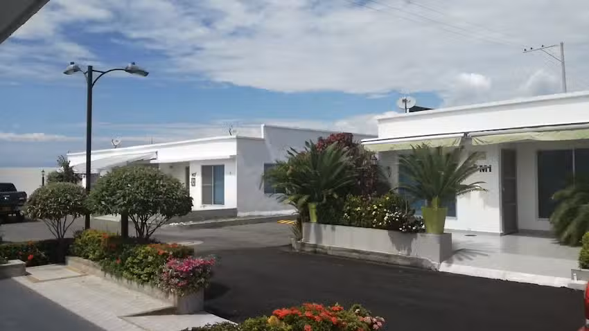 Condominio Altagracia III, Flandes,