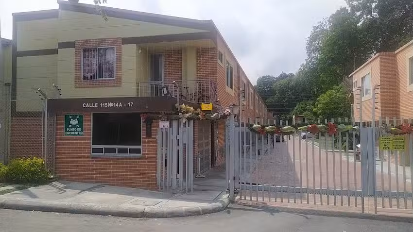 Conjunto cerrado La Caba&ntilde;a Campestre