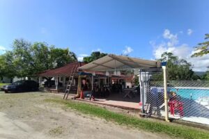 CORRAL DE PIEDRA IVAN SANCOCHO Cabañas eventos sociales piscinas
