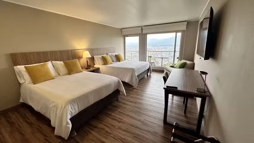 Di Carbone Hotel Restaurante Gastrobar