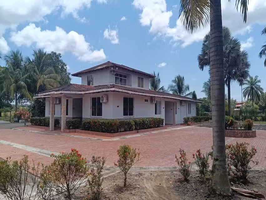 ECO HOTEL TORRE DE CRISTAL CAMPESTRE