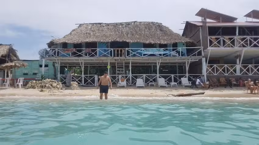 EcoHostel Hakuna Matata