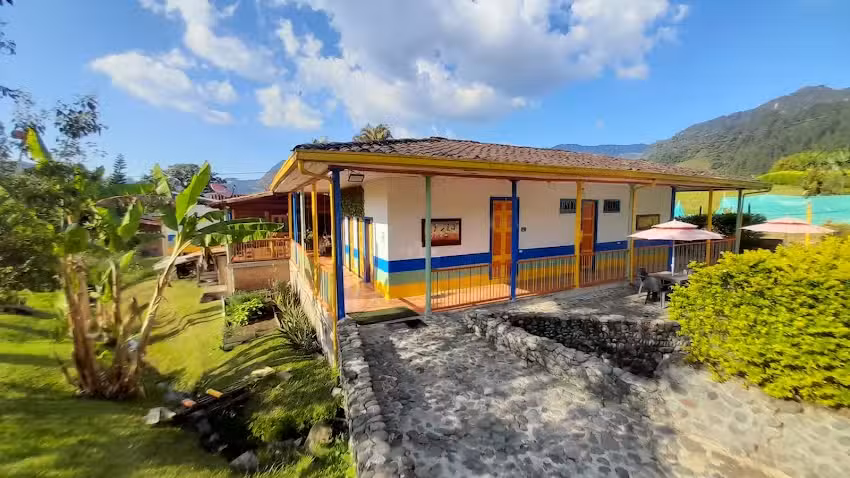 ECOXPLORA:casa de campo-zona de camping-turismo experiencial