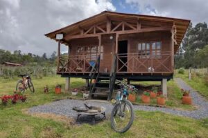 El Capricho, Una Casa En El Campo.