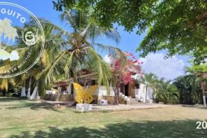 El Laguito Moñitos, Casa de Playa Privada 283m2,terreno 3.373.Piscina, kiosco propiedad y playa, vista lago.