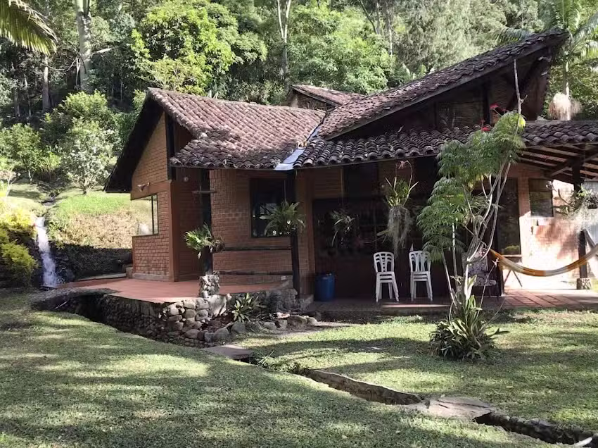 El Muro. Caba&ntilde;a. Consaca (N)