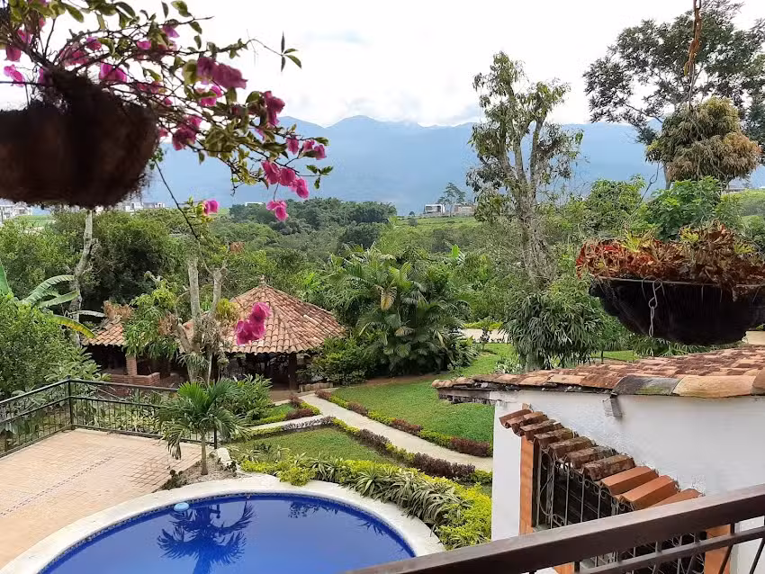 El Paraiso &ndash; Casa de campo