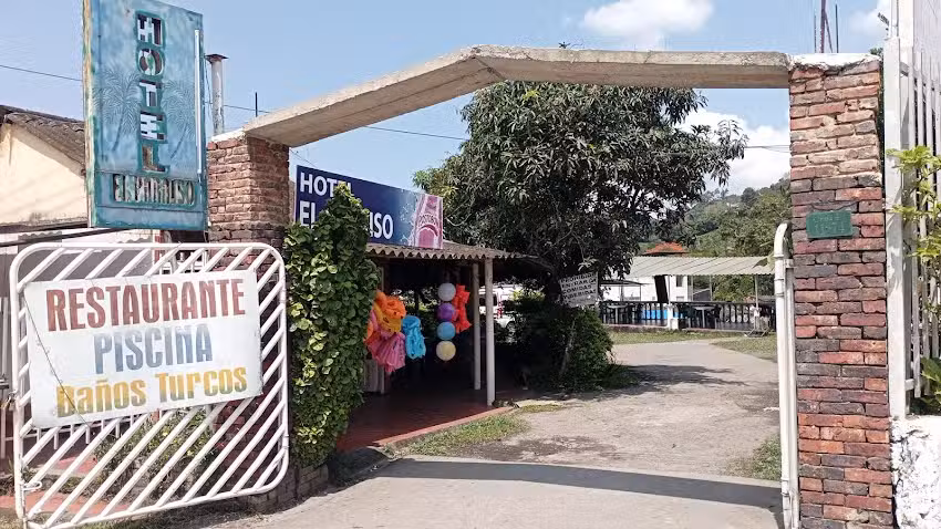 El Paraiso Restaurante y Hotel