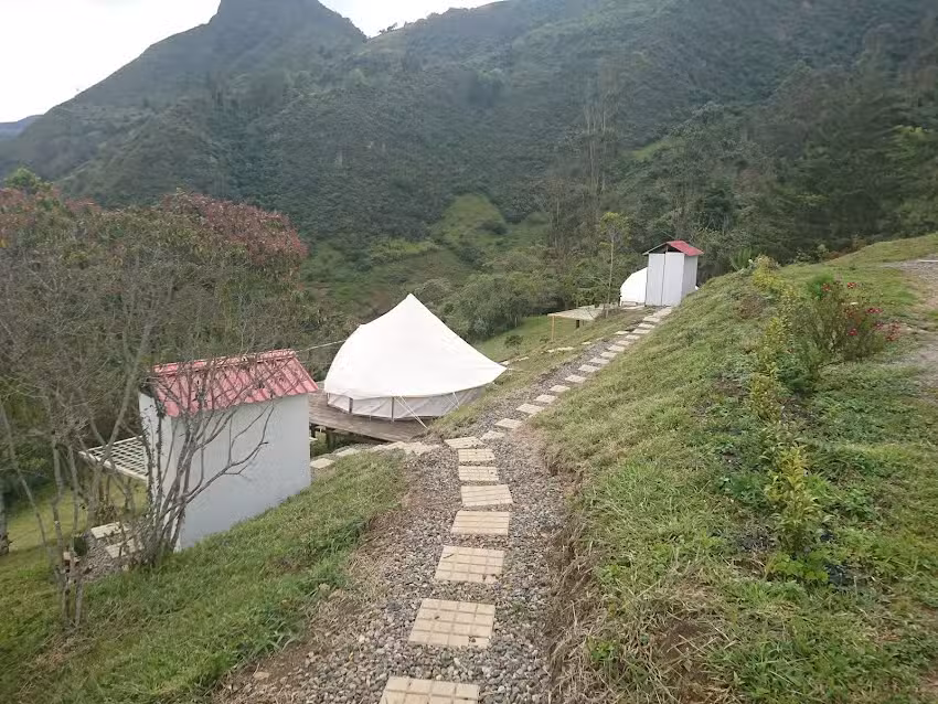 Entrepinos Glamping