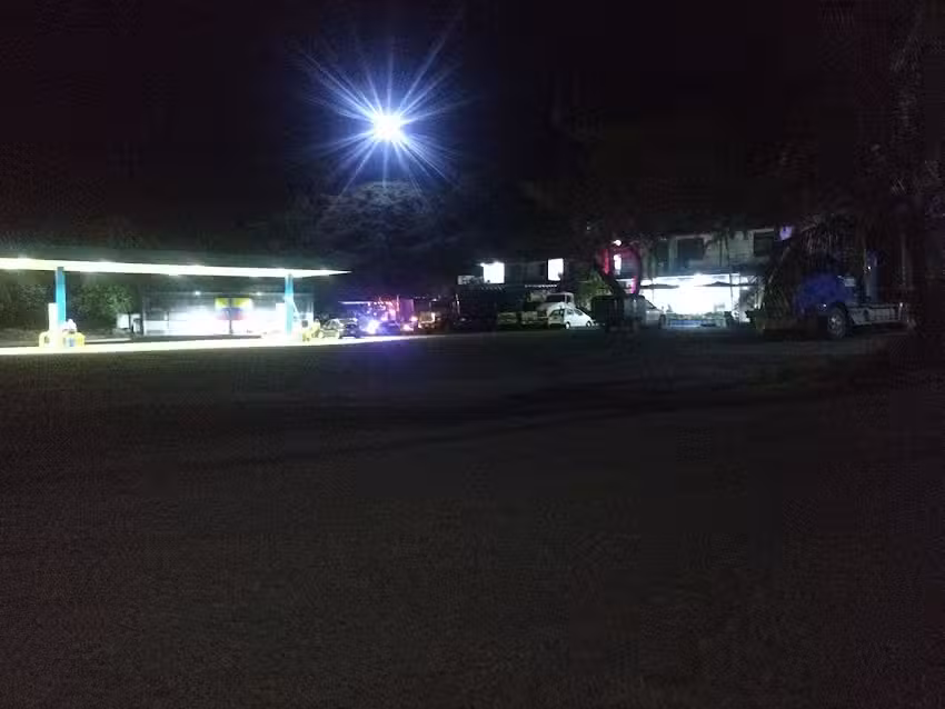 Estaci&oacute;n de Servicio Banderas Km 7 Gulanday Espinal