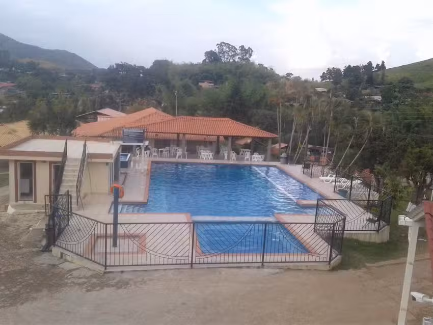 Estadero Buenisimo Gold