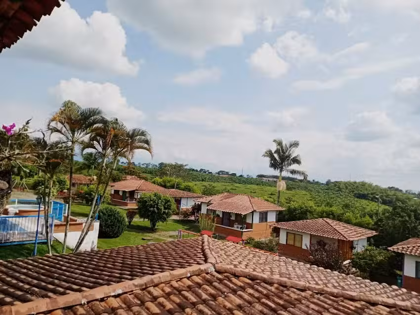 FINCA HOTEL CABA&Ntilde;AS DEL PARQUE