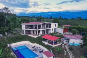 Finca Hotel La Aurora