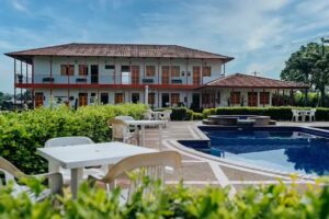 Finca Hotel La Rivera