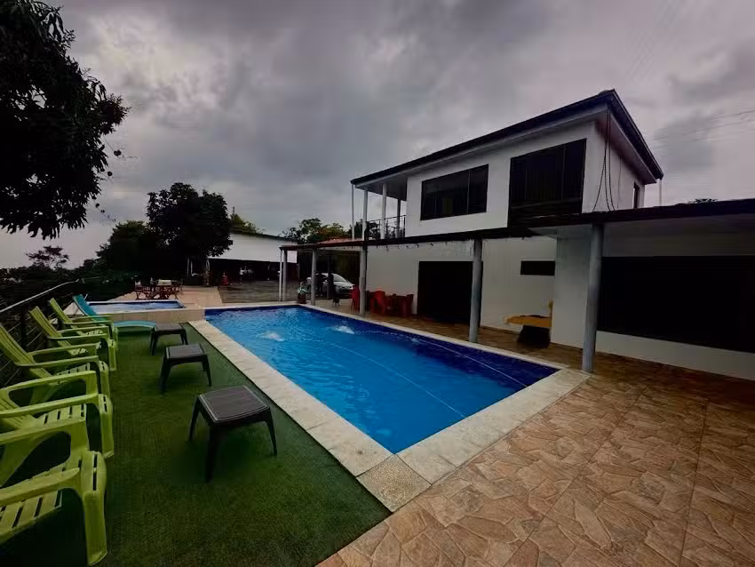 Finca hotel luzsagra