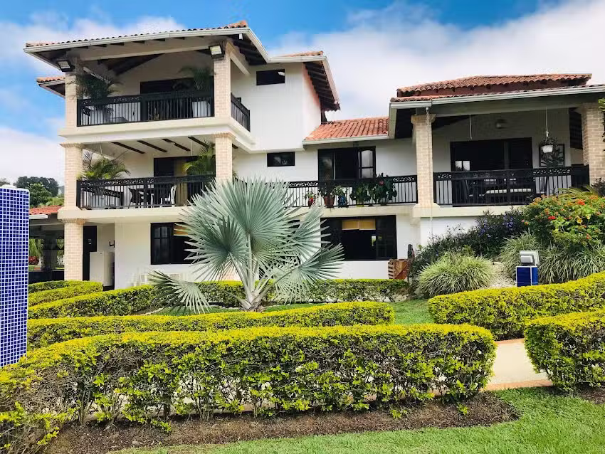 Finca-hotel Mansi&oacute;n del lago calima