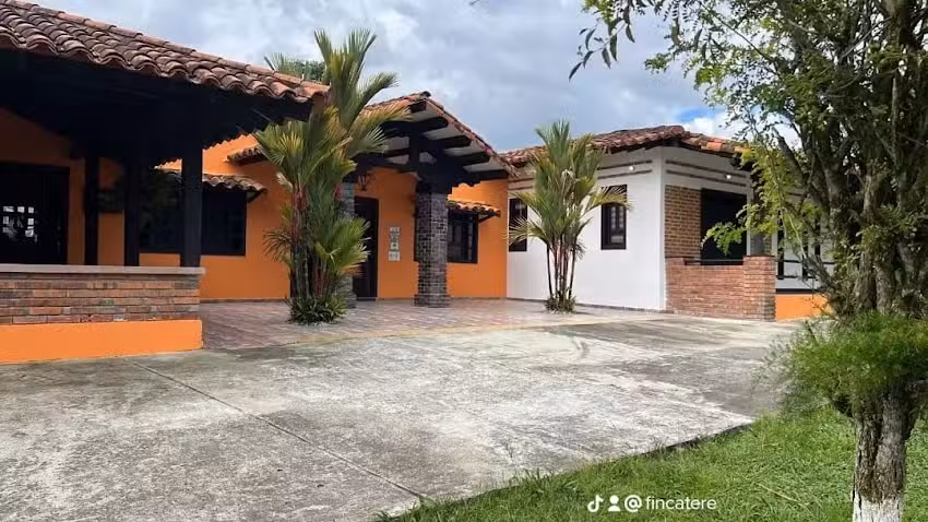 Finca Hotel Santatere