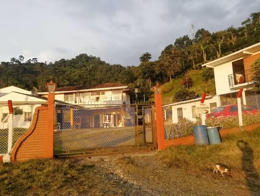 Finca La Ilusi&oacute;n Monserrate Casas