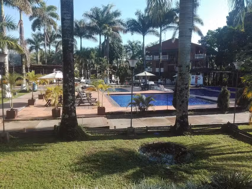 finca los Azulejos (Pozos el Clavel)