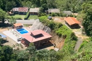 Finca Tem&aacute;tica Los Pinos Hospedaje Villa Luciana