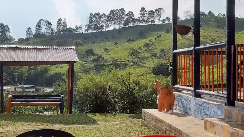 Finca Tur&iacute;stica La Betulia Sevillana